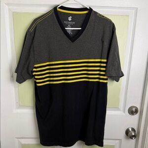 Rocawear Men's Charcoal and Navy Tee with Yellow Stripes